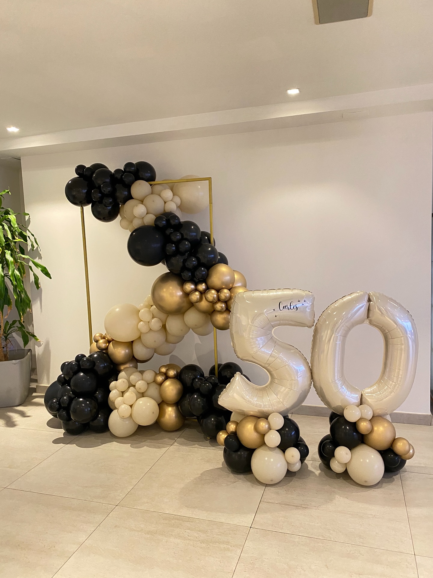 Los 50 cumpleaños también se han convertido en nuestro fuerte. Y oye, ¡nos encan...