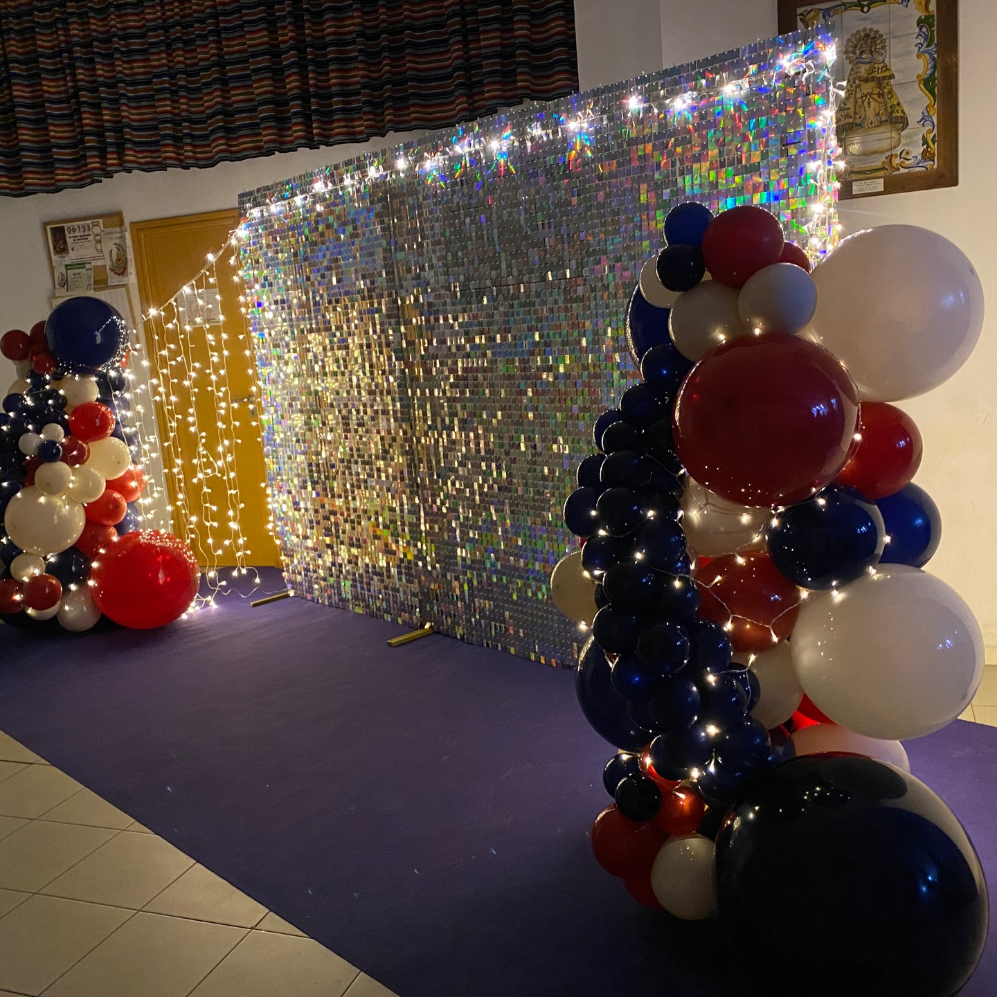 Este photocall va a estar presente en muchos eventos esta temporada porque es un...